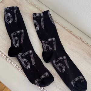 6 7 Black Nylon Socks